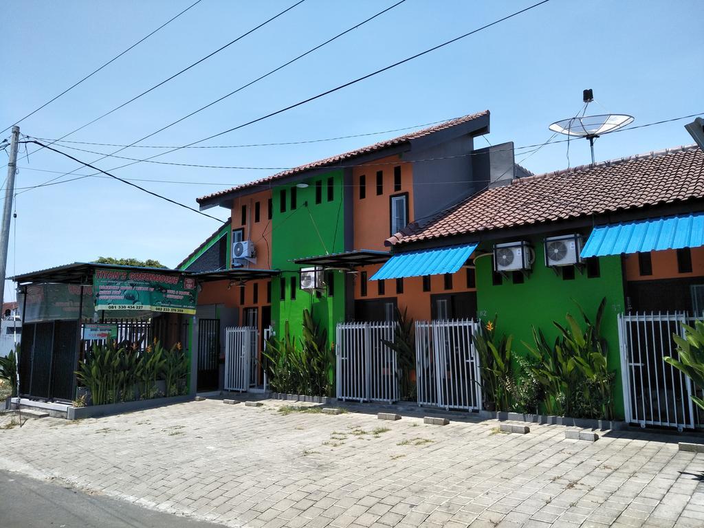 Titan'S Greenhouse Banyuwangi  Dış mekan fotoğraf